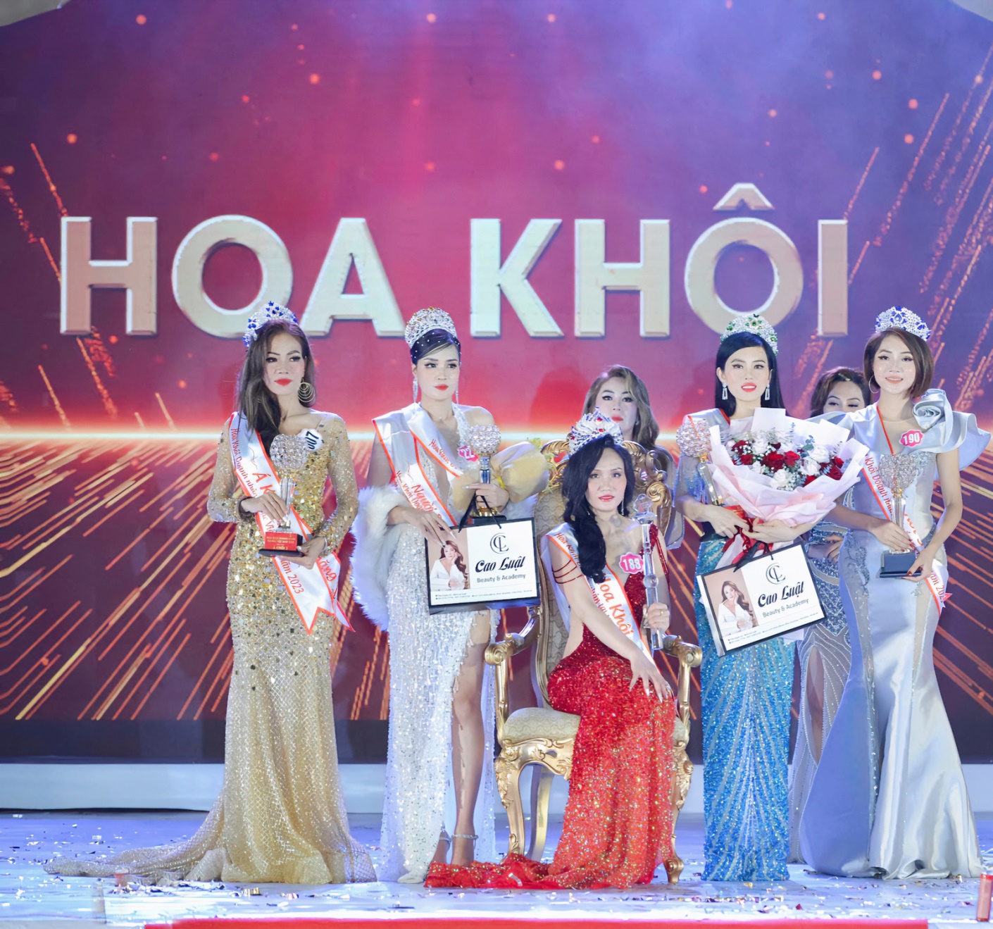 Á khôi 1 Hoa khôi Doanh nhân Tài sắc Việt Nam 2023 – Trần Thị Hương Quế: Hành trình lột xác và thay đổi chính mình - 6