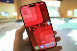 Thời trang Hi-tech - Tuổi thọ pin thực tế của dòng iPhone 15 là bao lâu?