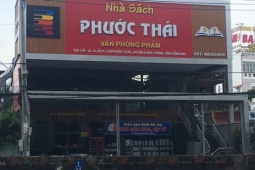 An ninh - Xã hội - Truy bắt đối tượng dùng súng xông vào nhà sách Phước Thái cướp tài sản