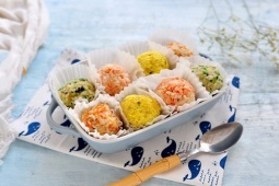 Ẩm thực - Tận dụng cơm nguội làm cơm ngũ sắc ai cũng thích mê