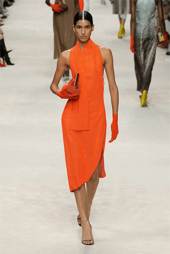 Bộ sưu tập FENDI là lời tri ân sâu sắc tới người phụ nữ hiện đại - 1