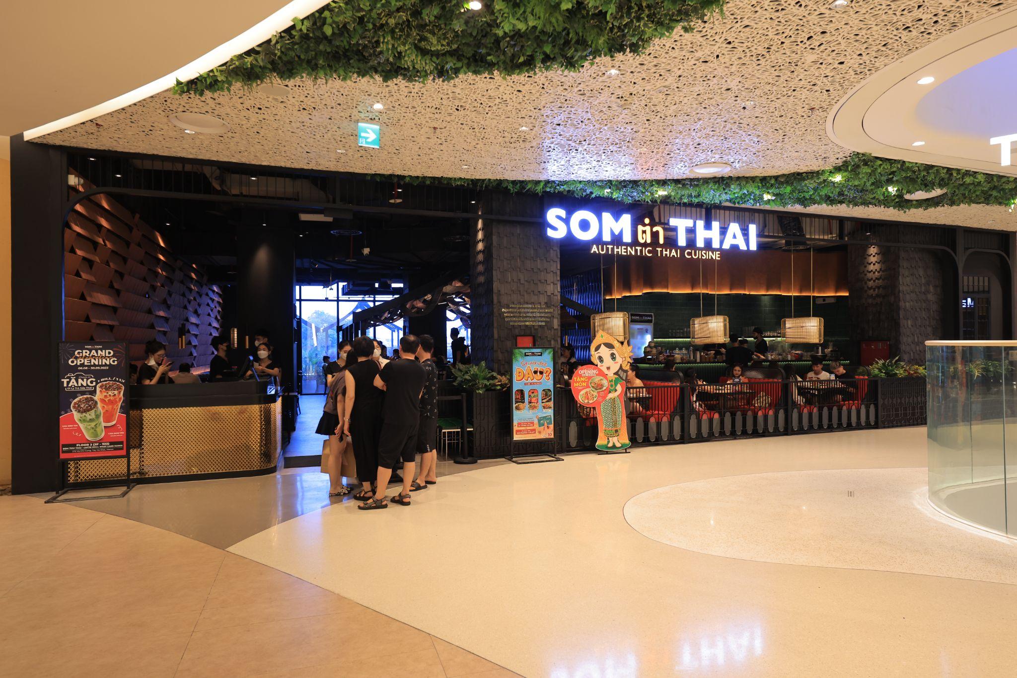 LOTTE MALL West Lake Hanoi chính thức khai trương, hút khách nhờ nhiều điểm đặc sắc - 4