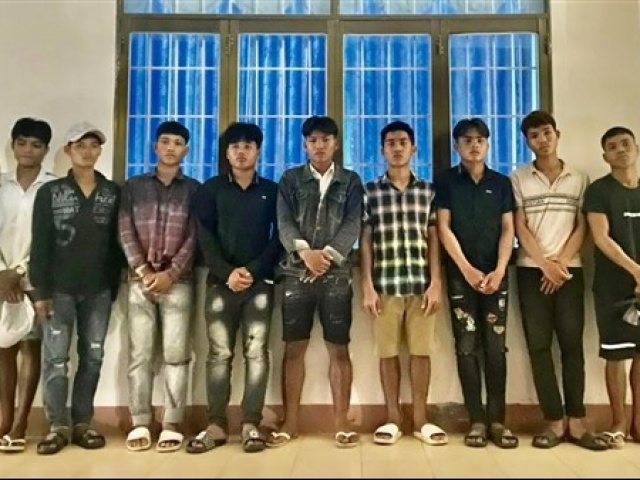 Pháp luật - Nhóm "trẻ trâu" từ Phú Yên lên Gia Lai cướp xe máy
