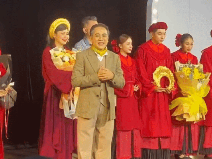 "Giáng Hương" của Thành Lộc: Nghệ sĩ cũng phải sống, phải có tiền