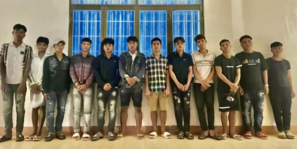 Nhóm đối tượng gây ra vụ việc.