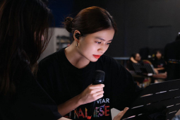 Hoàng Thùy Linh tung clip hát live với dàn nhạc giao hưởng: Đáp trả những chỉ trích gần đây?