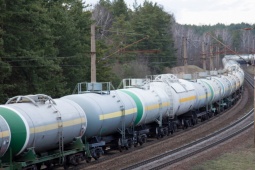 Thế giới - Nga thông báo hạn chế xuất khẩu xăng dầu 