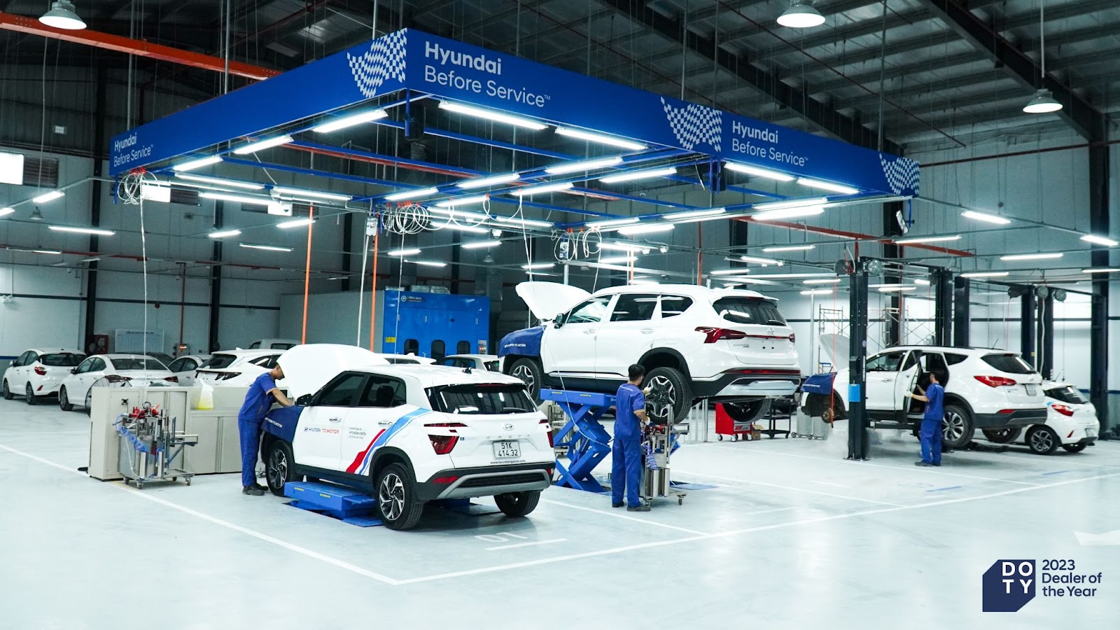 Khu vực nhà xưởng được trang bị đầy đủ trang thiết bị hiện đại, đạt tiêu chuẩn toàn cầu.