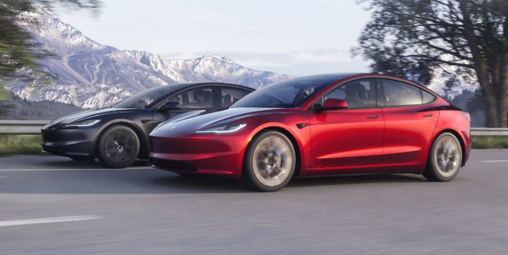 10. Tesla Model 3 đạt doanh số 482.000 chiếc vào năm 2022. Đây là dòng sedan tầm trung, chạy bằng điện. Xe được giới thiệu ra thị trường vào năm 2017. Đến tháng 6/2021, Tesla Model 3 trở thành mẫu xe điện đầu tiên đạt doanh số toàn cầu qua 1 triệu chiếc.