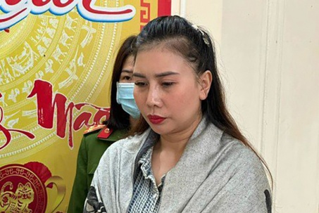 Nóng trong tuần: Bắt Hoa hậu thiện nguyện Phạm Thị Minh Phi