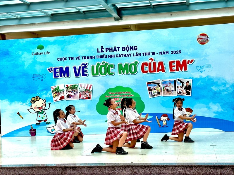 Cathay Life phát động cuộc thi vẽ tranh “Em vẽ ước mơ của em” năm 2023 - 1