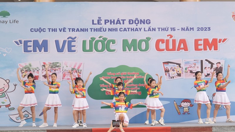 Cathay Life phát động cuộc thi vẽ tranh “Em vẽ ước mơ của em” năm 2023 - 2