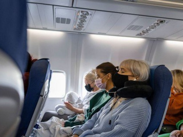 Du lịch - Mẹo ngủ ngon trên chuyến bay đường dài