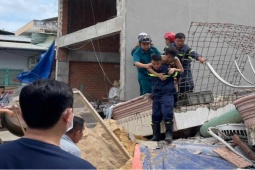 Tin tức trong ngày - Video: Cảnh sát kể lại quá trình cứu nạn nhân vụ sập nhà 4 tầng ở TP.HCM