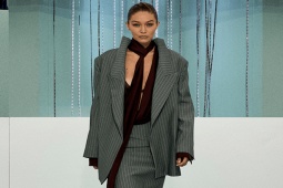 Thời trang - BOSS lăng xê thời trang "trí tuệ nhân tạo"