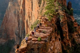 Du lịch - 13 chuyến đi bộ đường dài tuyệt vời dành cho những người yêu thích phiêu lưu