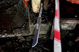 Pháp luật - 8 thanh niên đứng "nói chuyện", 1 người bị bắn trọng thương