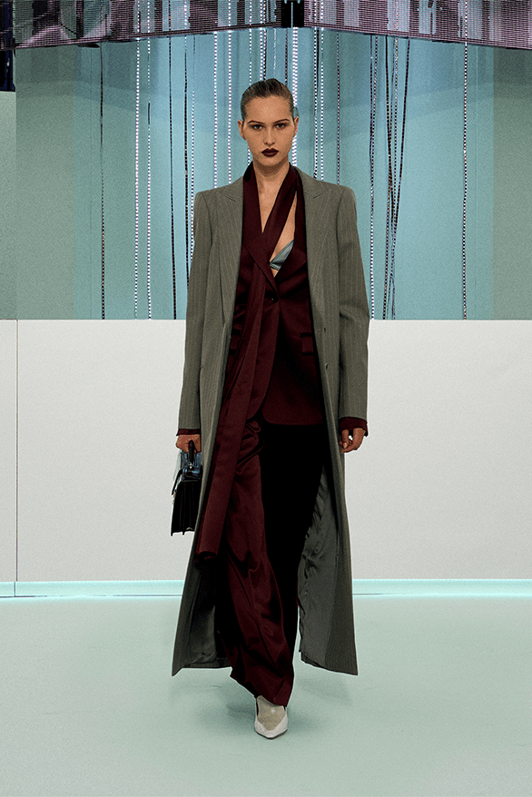 BOSS lăng xê thời trang "trí tuệ nhân tạo" - 4