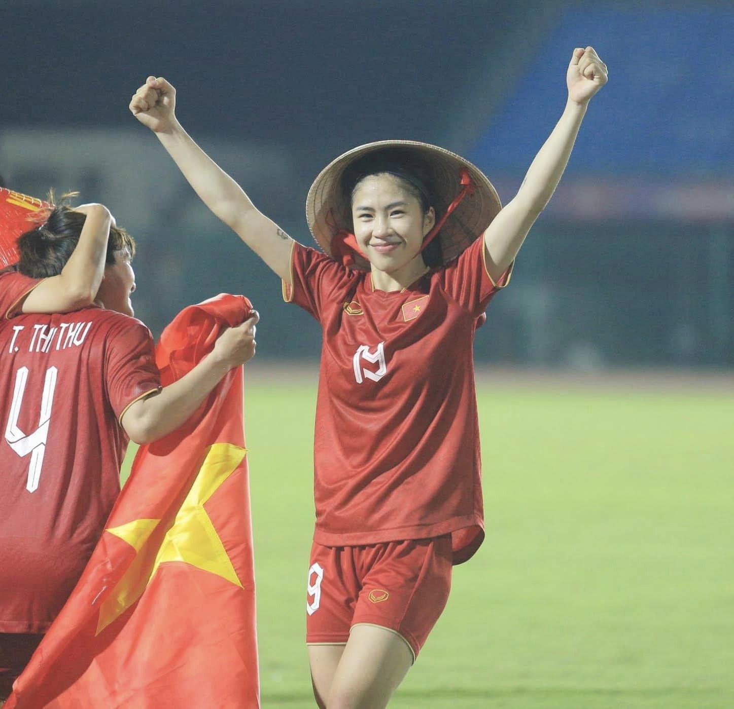 Thanh Nhã là một trong những cầu thủ nổi bật của đội tuyển&nbsp;bóng đá&nbsp;nữ Việt Nam.