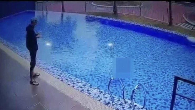 Hình ảnh được trích xuất từ camera bể bơi. Ảnh:&nbsp;Sohu.