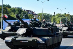 Thế giới - Mỹ cho quốc gia láng giềng Ukraine vay 2 tỷ USD phục vụ quân sự