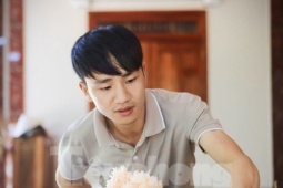 Chàng trai 9x làm mâm cỗ trung thu đẹp mắt, khách liên tục chốt đơn