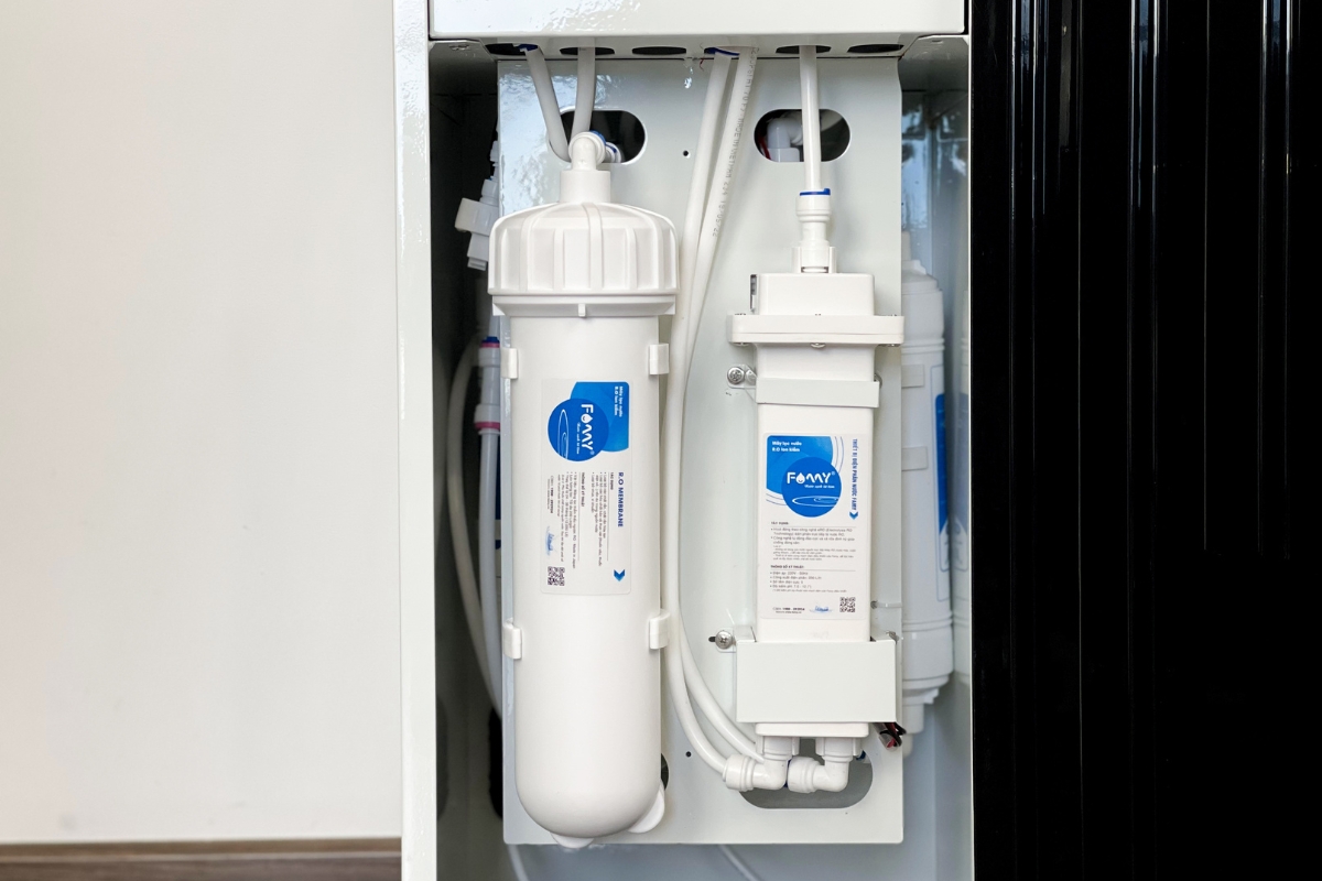Máy lọc nước RO ion kiềm Famy sử dụng nguồn nước cấp RO giúp đảm bảo về chất lượng nước được tạo ra