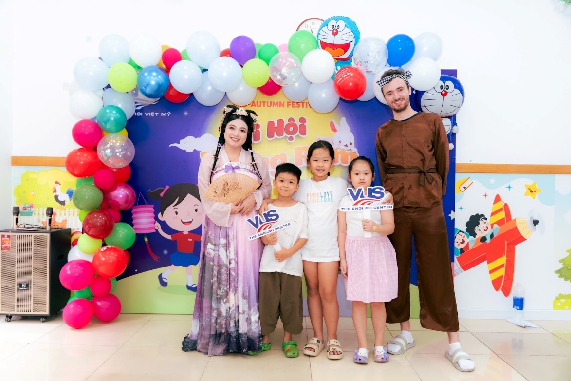 VUS đồng loạt khai trương 6 cơ sở mới, đón cái Tết thật đặc biệt trong tháng 09 - 4