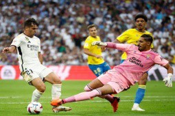 Video bóng đá Real Madrid - Las Palmas: ”Đóng thế” hoàn hảo, vượt mặt Barcelona (La Liga)