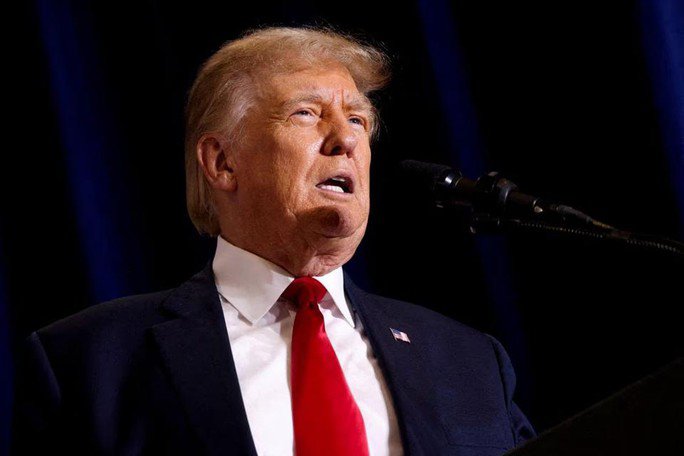 Cựu Tổng thống Mỹ Donald Trump phát biểu ở Dubuque, Iowa, Mỹ, ngày 20-9. Ảnh: Reuters
