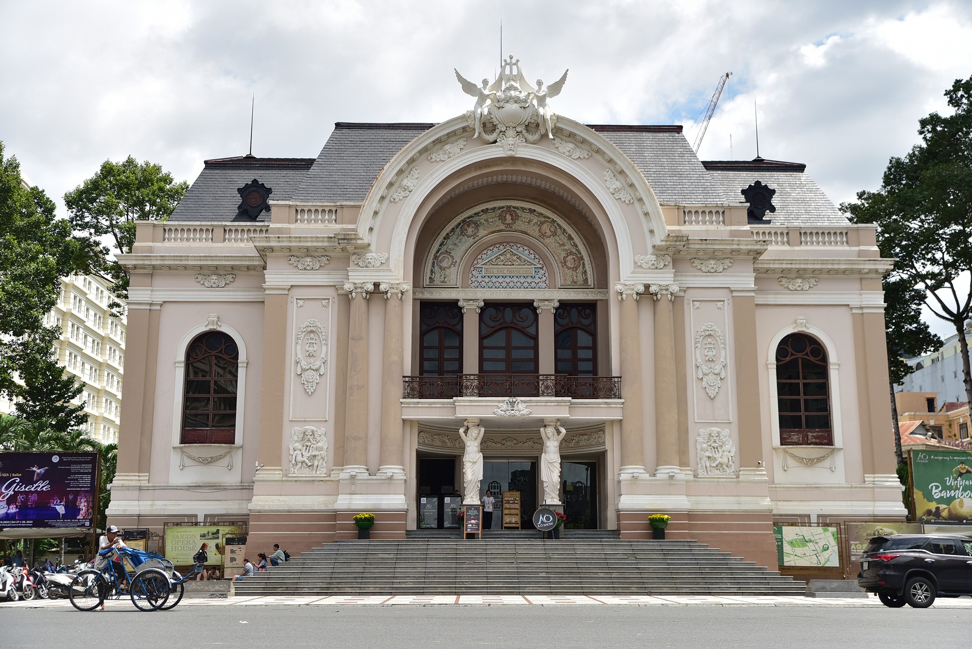 Việc tu bổ Nhà hát Thành phố nhằm bảo tồn và phát huy giá trị kiến trúc nghệ thuật, trở thành điểm tiếp các đoàn khách quốc tế, tổ chức các sự kiện lớn, các loại hình nghệ thuật.