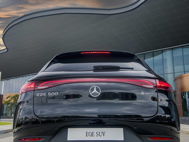 Chi tiết mẫu xe điện Mercedes-Benz EQE có giá bán gần 4 tỷ đồng - 5