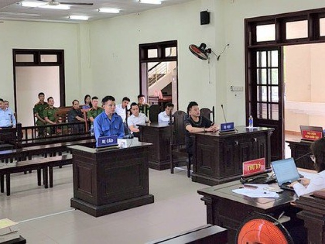 Pháp luật - Quay phóng sự tệ nạn bóng cười rồi cưỡng đoạt tiền của quán karaoke