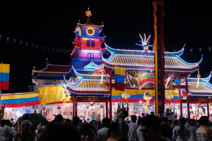 Hội yến Diêu trì cung là một nét đẹp văn hóa của đạo Cao Đài và của vùng đất Tây Ninh, diễn ra vào dịp rằm tháng Tám mỗi năm.