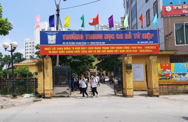 Trường THCS Tứ Hiệp, huyện Thanh Trì (Hà Nội).
