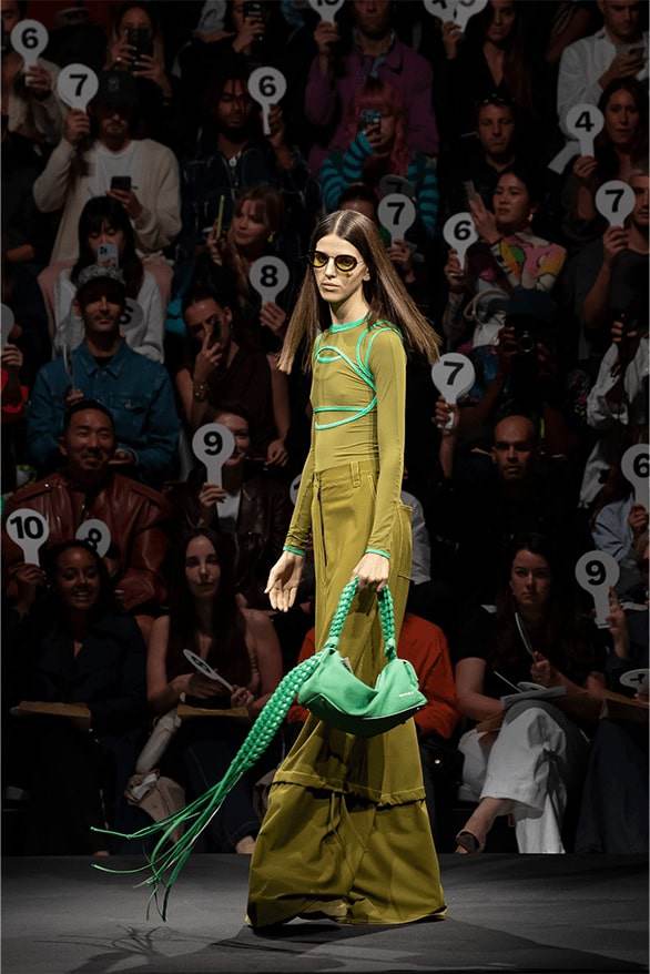 Sàn diễn tương tác đã có bước tiến thế nào tại Tuần lễ thời trang Milan SS24 - 2