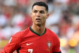 Bóng đá - Ronaldo thích kiến tạo hơn ghi bàn ở EURO, chuyên gia nói lí do lột xác bất ngờ