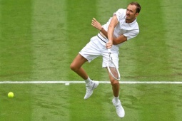 Thể thao - Video tennis Kovacevic - Medvedev: 3 set nhẹ nhàng, thẳng tiến vòng 2 (Wimbledon)