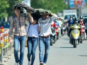 Nắng nóng gay gắt tại miền Bắc và Trung Bộ, nền nhiệt cao trên 38 độ C