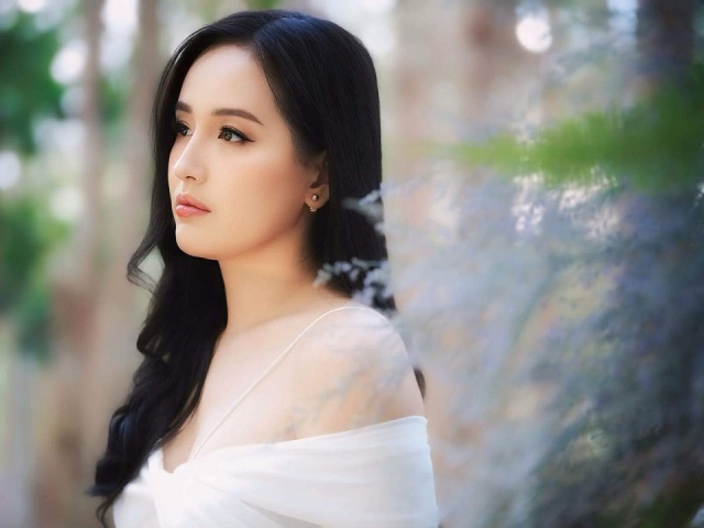 Sắc vóc Mai Phương Thúy ở tuổi 36