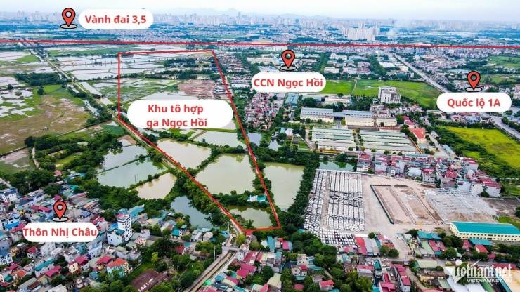 Khu đất có diện tích 1,7km2 thuộc huyện Thanh Trì (nằm gần quốc lộ 1A) là nơi được chọn xây dựng&nbsp;tổ hợp ga Ngọc Hồi bao gồm nhà ga, khu depot, trạm bảo dưỡng... của các tuyến đường sắt quốc gia, đường sắt cao tốc, đường sắt đô thị.