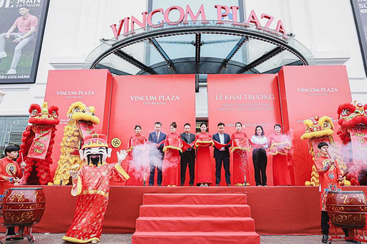 Lễ khai trương Vincom Plaza Điện Biên Phủ - Tọa độ mua sắm, giải trí quy mô lớn nhất tại Điện Biên