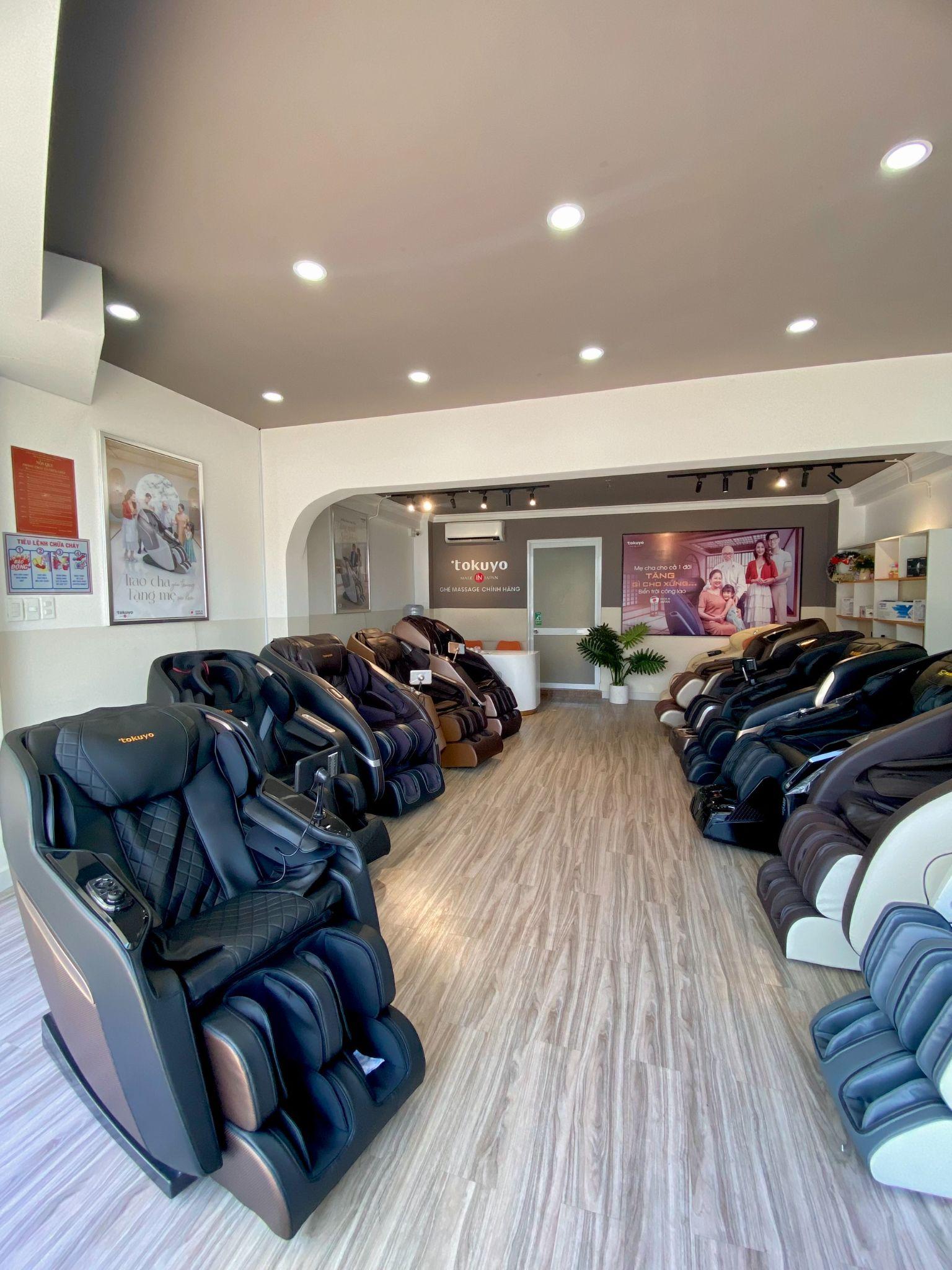 Showroom ghế massage Tokuyo Nhật Bản