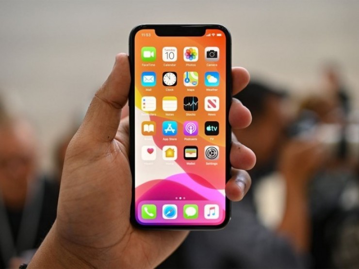 iPhone 11 và iPhone 8 Plus: Dưới 6 triệu mua iPhone nào?