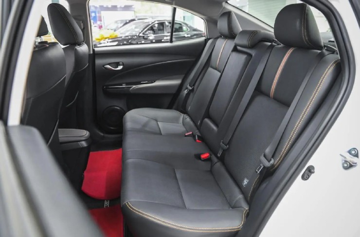 Thích sedan hạng B, nên chọn mua Toyota Vios hay Honda City? - 9