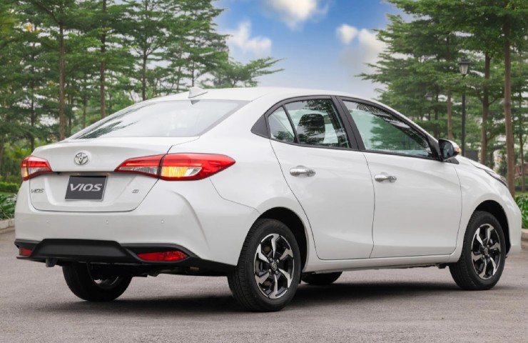 Thích sedan hạng B, nên chọn mua Toyota Vios hay Honda City? - 11