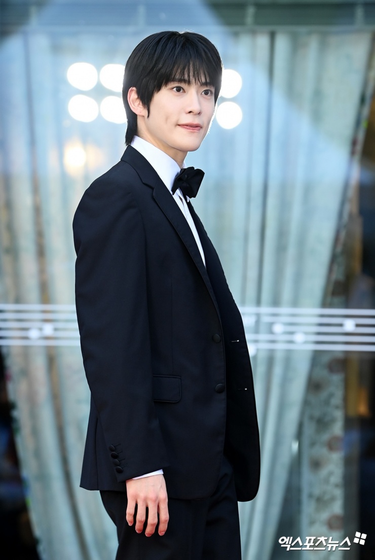 Visual như hoàng tử của Jaehyun nhận được "cơn mưa" lời khen trên
mạng xã hội