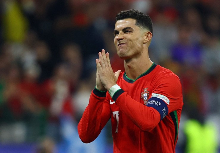 Ronaldo đang trở thành gánh nặng của ĐT Bồ Đào Nha khi không thể ghi bàn tại EURO 2024