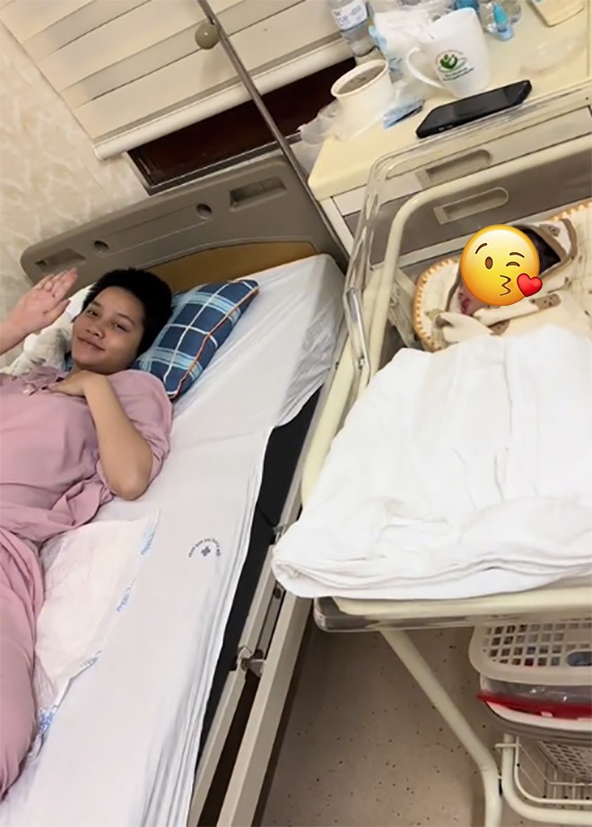 Tháng 6 vừa qua, Trang sinh em bé khỏe mạnh bằng phương pháp đẻ mổ chủ động.