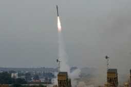 Thế giới - Hezbollah nã hơn 200 rocket vào Israel